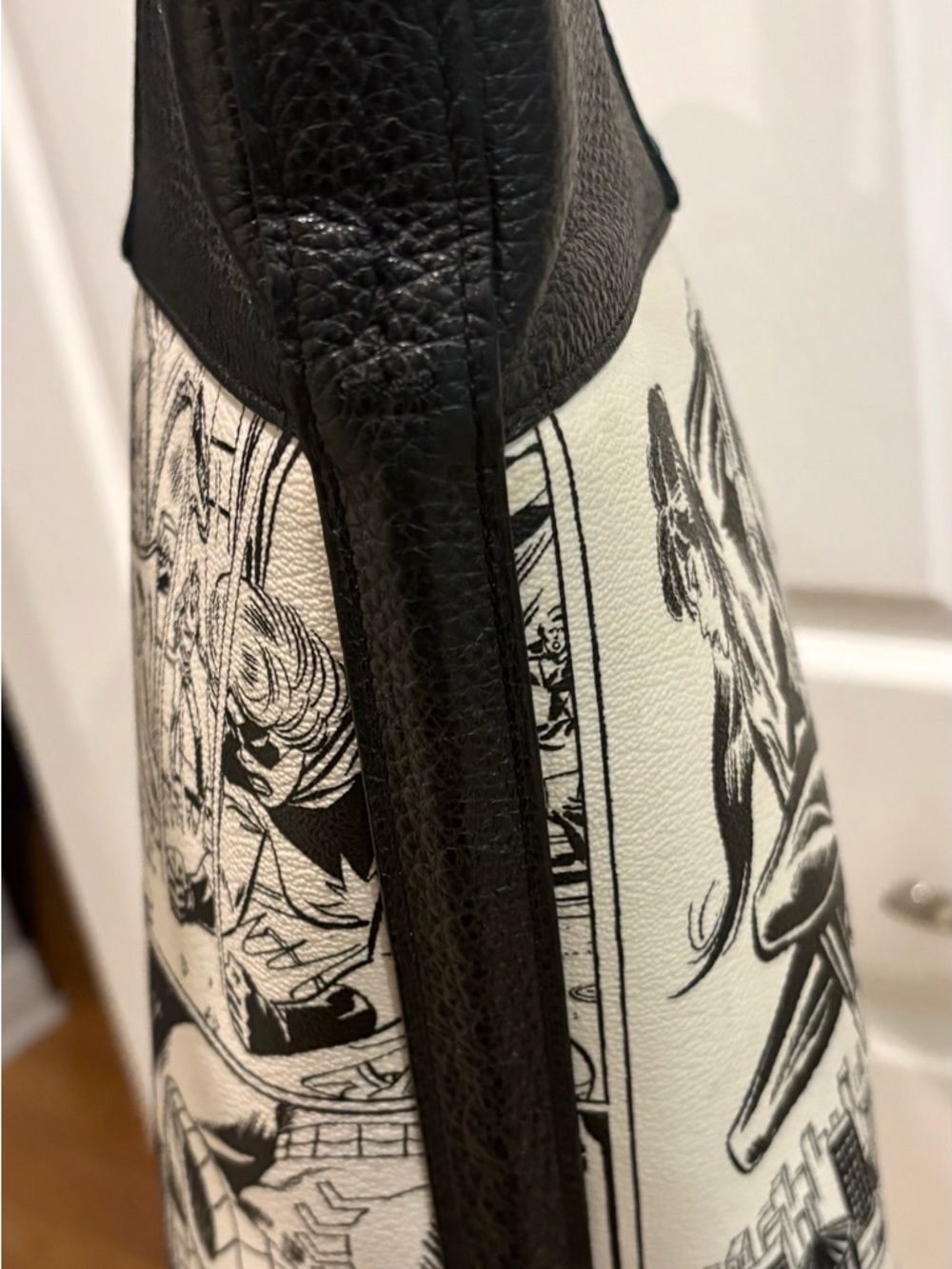 Retired Coach Black & White Marvel Print Tote with Star-Striped Handles - Picture 8 of 14